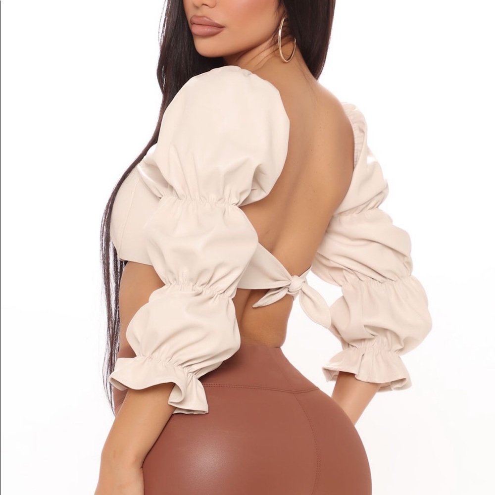 Cream Crop Top Long sleeve - Picture 4 of 5